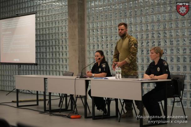 Досвід війни та виклики служби: командир штурмової бригади «Лють» провів лекцію для курсантів НАВС