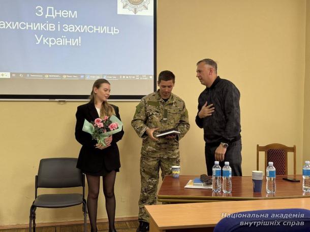 Сила духу та приклад незламності: зустріч студентів НАВС із ветераном