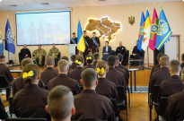 У Київському ліцеї МВС відбулася знакова подія — урочистий захід з нагоди проголошення Клятви ліцеїста. Фото