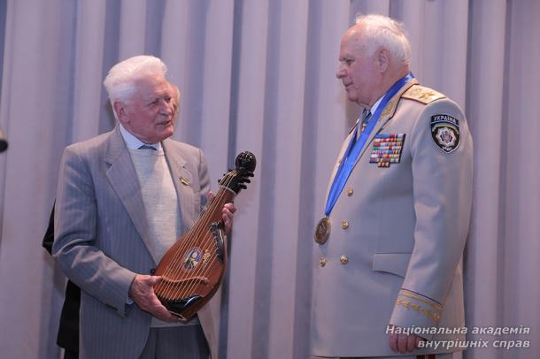 Вшанували видатну людину – державного і громадського діяча фото 1