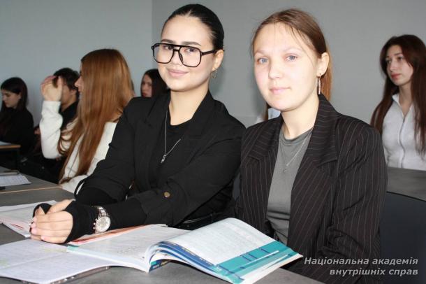 Інтерактивні форми навчання англійської мови в ННІПП НАВС