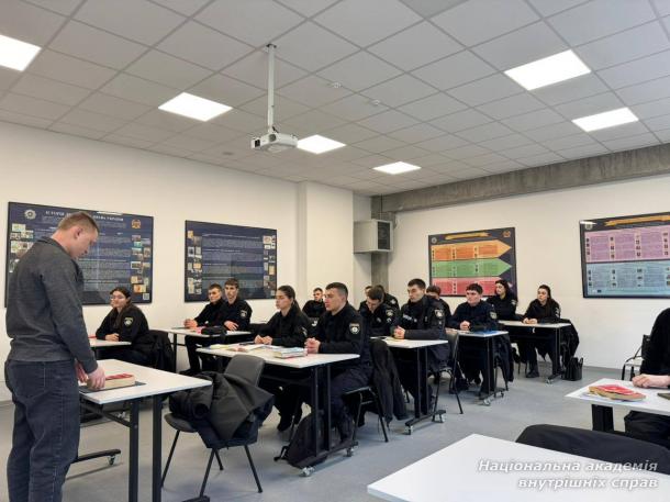 Бінарне заняття від майора юстиції Олександра Майбороди: практичний погляд на розслідування злочинів проти національної безпеки та воєнних злочинів Бінарне заняття від майора юстиції Олександра Майбороди: практичний погляд на розслідування злочинів проти національної безпеки та воєнних злочинів