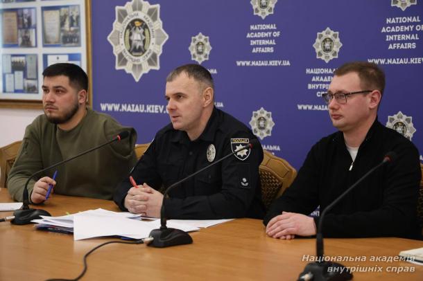 Академія презентувала можливості навчання та служби в системі МВС для захисників України Академія презентувала можливості навчання та служби в системі МВС для захисників України