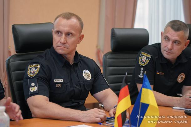У межах міжнародної співпраці до Національної академії внутрішніх справ завітало керівництво Федерального відомства кримінальної поліції Республіки Німеччини. 