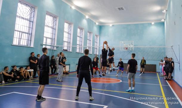 У НАВС стартували відбіркові змагання з волейболу на Кубок ректора