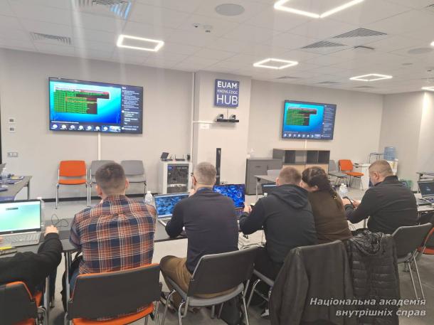 Представник НАВС взяв участь у тренінгу КМЄС «Методи розслідування Dark Web»