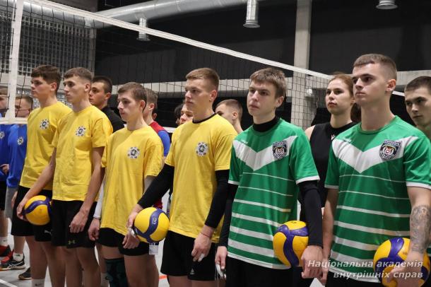 У НАВС відбувся турнір на Кубок ректора з волейболу серед чоловічих команд