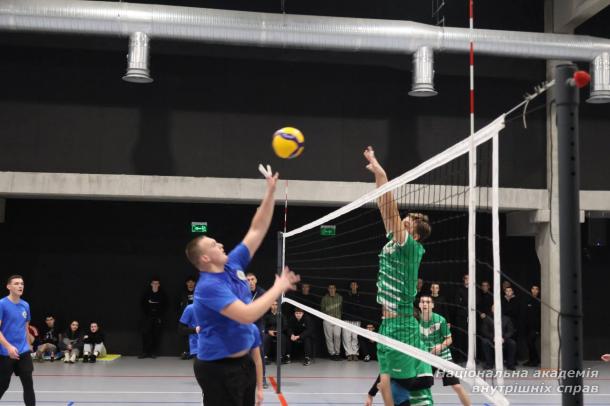 У НАВС відбувся турнір на Кубок ректора з волейболу серед чоловічих команд