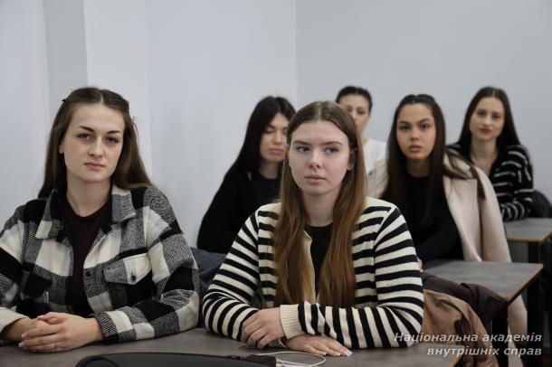 Бінарне заняття за участі Департаменту стратегічних розслідувань НПУ