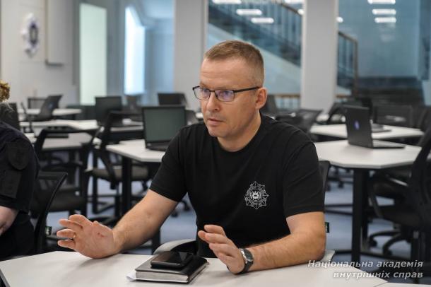 Упровадження підсистеми електронних протоколів «Слідчий протокол» в освітній процес НАВС