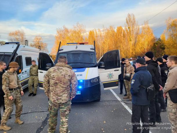 Скандинавський досвід забезпечення публічної безпеки: бінарне заняття на кафедрі тактичної підготовки Скандинавський досвід забезпечення публічної безпеки: бінарне заняття на кафедрі тактичної підготовки