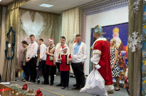 Курсанти ННІПД привітали вихованців Святошинського інтернату зі святом святого Миколая Фото