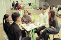 Учасники Парламенту курсантсько-студентського самоврядування НАВС провели профорієнтаційну роботу для підлітків у проєкті «Дженерейшн плюс» Фото