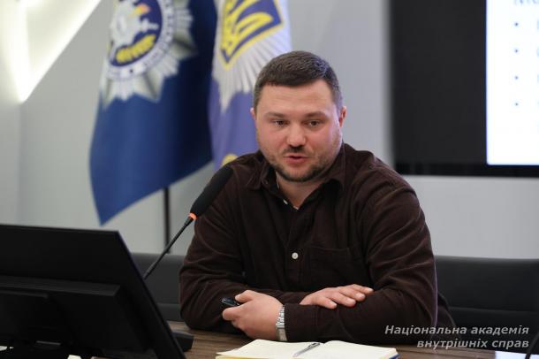 Використання технологій штучного інтелекту у психологічній підтримці: у НАВС стартувало тестування AI-моделі Mental Help Global