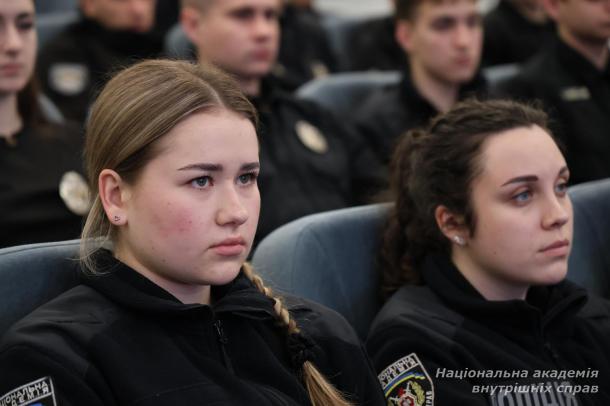 Використання технологій штучного інтелекту у психологічній підтримці: у НАВС стартувало тестування AI-моделі Mental Help Global