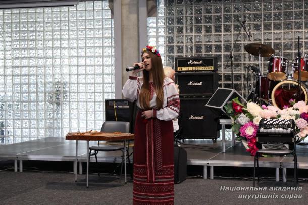 Концертна програма в ННІПД на вшанування Кобзаря 