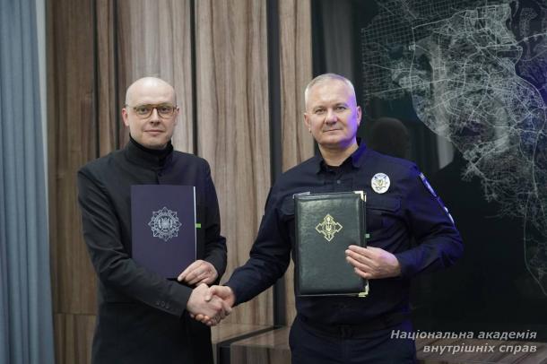 НАВС і РНБО України підписали Меморандум про співробітництво НАВС і РНБО України підписали Меморандум про співробітництво