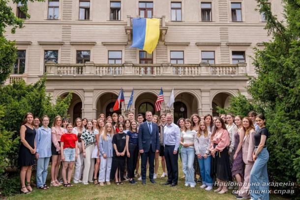 АД’ЮНКТ АКАДЕМІЇ ВЗЯЛА УЧАСТЬ У ЛІТНІЙ ШКОЛІ ДЛЯ УКРАЇНСЬКИХ СТУДЕНТІВ І МОЛОДИХ ЮРИСТІВ
