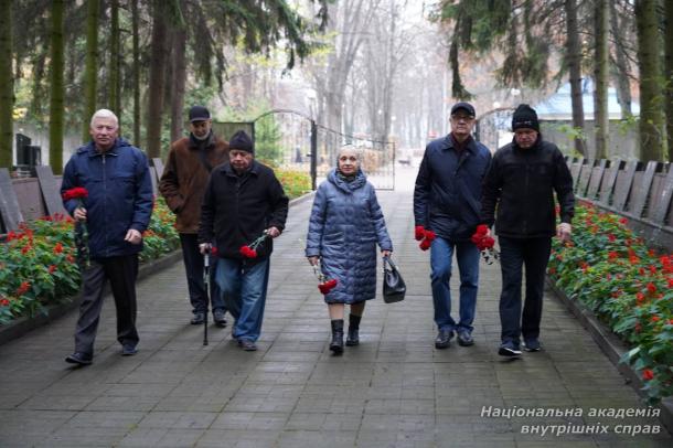 День визволення Києва від нацистських загарбників День визволення Києва від нацистських загарбників