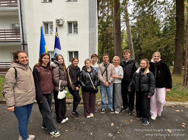 Смак єдності: студенти НАВС підтримали воїнів у кулінарній місії відновлення