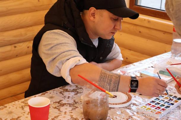 Ветерани й курсанти НАВС разом: сила, творчість і безбар’єрність Ветерани й курсанти НАВС разом: сила, творчість і безбар’єрність