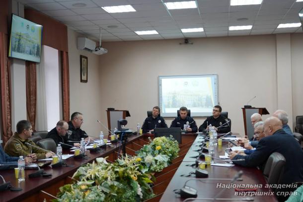Відбувся міжвідомчий науково-практичний круглий стіл, присвячений аналізу сучасних кримінологічних викликів Відбувся міжвідомчий науково-практичний круглий стіл, присвячений аналізу сучасних кримінологічних викликів