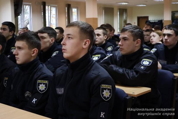 Зустріч курсантів із Народним Героєм України Олександром Терещенком Зустріч курсантів із Народним Героєм України Олександром Терещенком