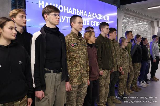 «Звитяга-2025»: школярі опановують навички безпеки разом із ветеранами 