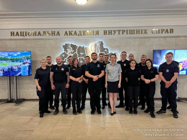 Міжнародне співробітництво в роботі оперативників: досвід і навчання