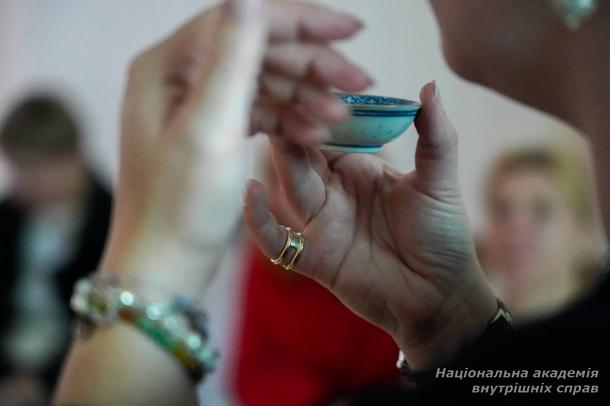 День другий тижня психічного здоров’я в НАВС: гармонія і спокій у ритуалі чайної церемонії