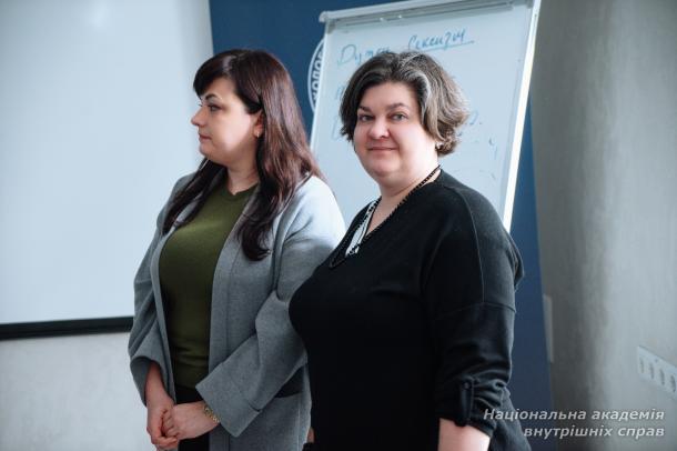 Курсантки НАВС взяли участь у тренінгу з гендерно чутливого спілкування та протидії насильству