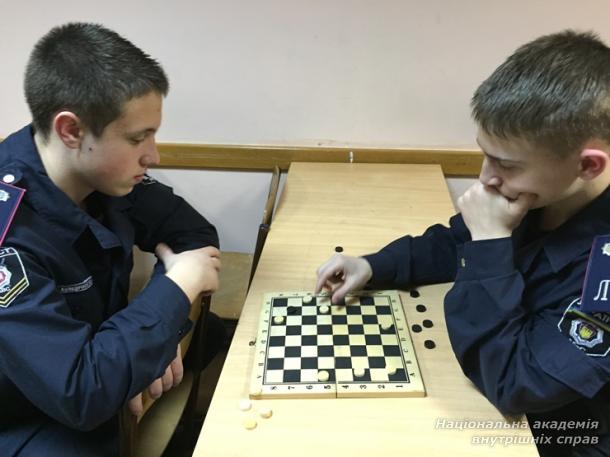 В юридичному ліцеї відбувся турнір з шашок, присвячений 95-річчю академії