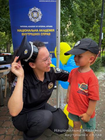 Освіта для героїв: НАВС на фестивалі підтримки ветеранів у парку «Наталка»