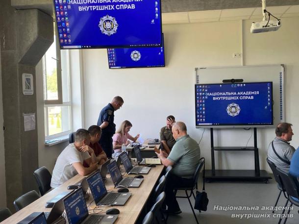 Підвищення кваліфікації з кібербезпеки: НАВС здійснює підготовку фахівців з протидії цифровим загрозам