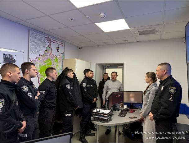 Майбутні правоохоронці ознайомилися з роботою підрозділів кримінального аналізу Майбутні правоохоронці ознайомилися з роботою підрозділів кримінального аналізу