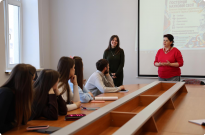 Наукове кафе про Шевченка: у НАВС відбулася постерна сесія здобувачів освіти Фото