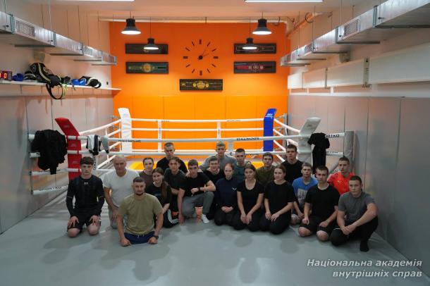 У Національній академії внутрішніх справ відбулася мотиваційна зустріч курсантів ННІПД з ветераном російсько-української війни Артемом Дудченком