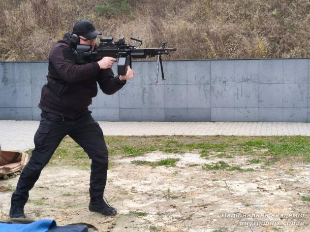 Підвищення професійної підготовки: курсанти навчилися користуванню FN Minimi