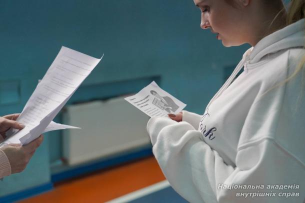 Кіберзабіг “ШахрайГудбай”: у НАВС поєднали спорт, мову та фінансову безпеку