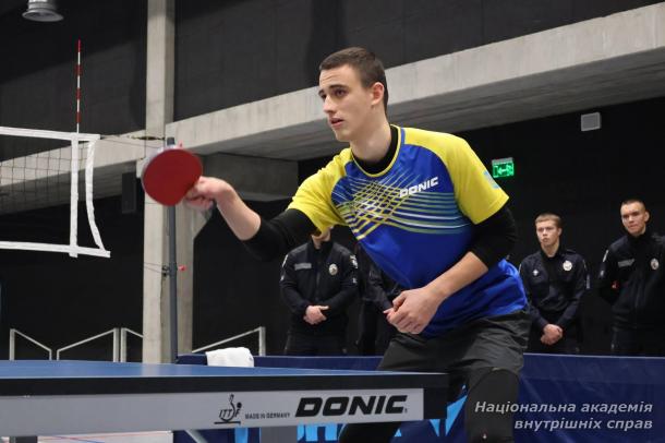 Відкрите тренування з настільного тенісу в Національній академії внутрішніх справ