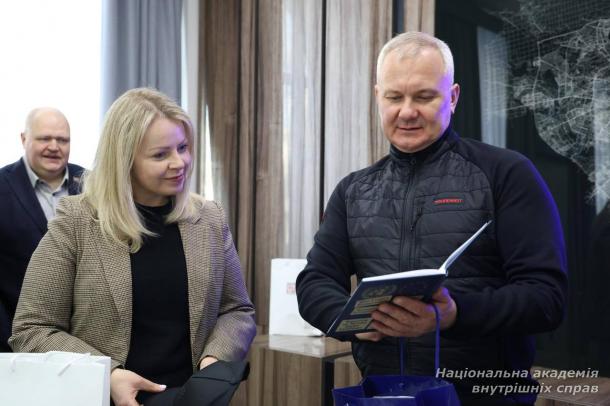 НАВС підписала Меморандум про співробітництво з міжнародною організацією CIVIC