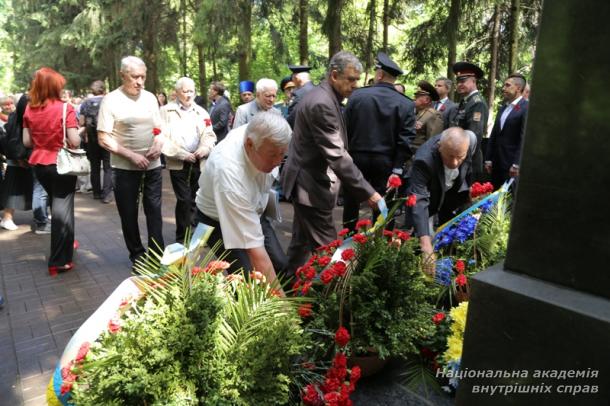 «Ніхто не забутий, ніщо не забуте»