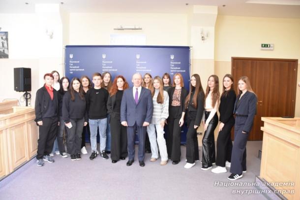 Студенти навчально-наукового інституту права та психології НАВС відвідали Верховний Суд