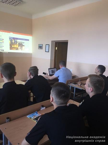 Теорія та практика запобігання злочинам у сфері незаконного обігу наркотиків