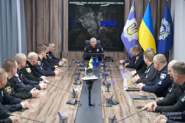На базі НАВС відбулося короткострокове підвищення кваліфікації керівників територіальних підрозділів поліції На базі НАВС відбулося короткострокове підвищення кваліфікації керівників територіальних підрозділів поліції