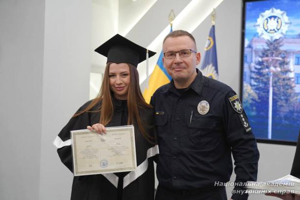 Урочистий і знаковий день: у НАВС відбувся випуск магістрів Урочистий і знаковий день: у НАВС відбувся випуск магістрів