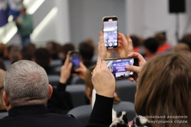 Урочистий і знаковий день: у НАВС відбувся випуск магістрів Урочистий і знаковий день: у НАВС відбувся випуск магістрів