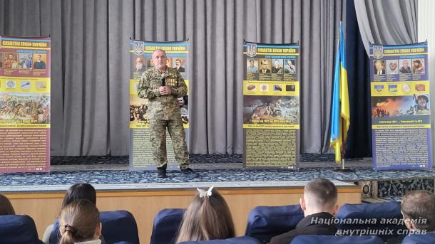  Зустріч з добровольцями – досвід, що гартує дух