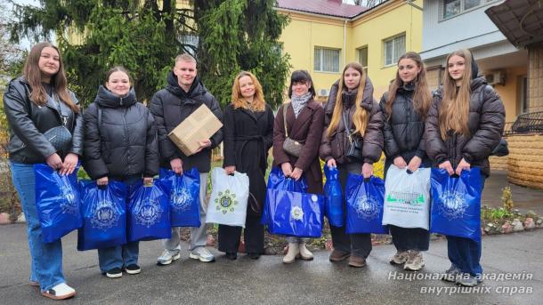 ВЕЛИКДЕНЬ ЄДНАЄ СЕРЦЯ: АКАДЕМІЧНА РОДИНА ДАРУЄ РАДІСТЬ ДІТЯМ