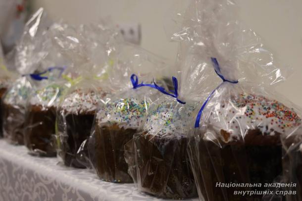 Великоднє тепло й підтримка у реабілітаційному центрі «Пуща-Водиця»